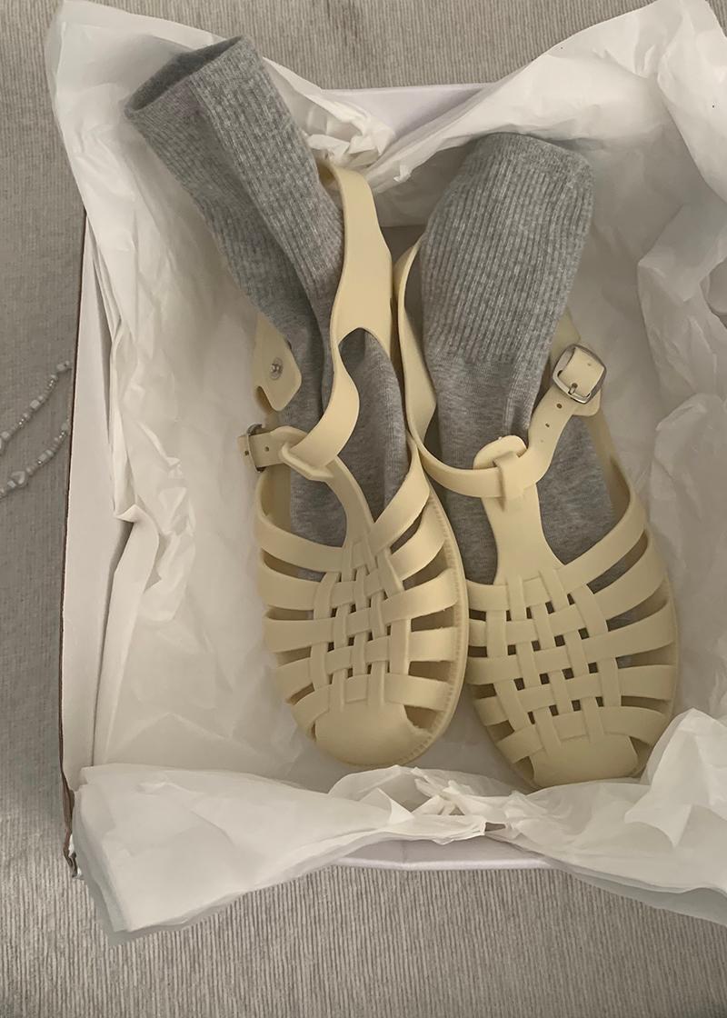 레인 매트 젤리 샌들