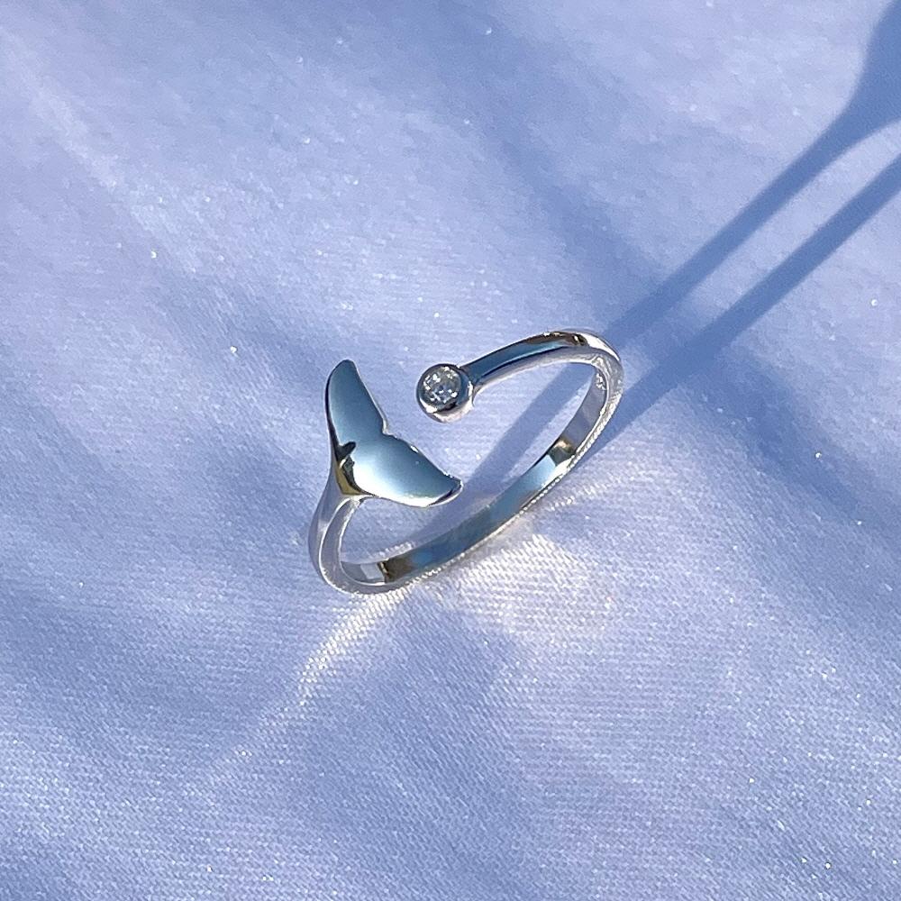 물결 속 반짝임을 담다 : 상괭이링 (925silver)
