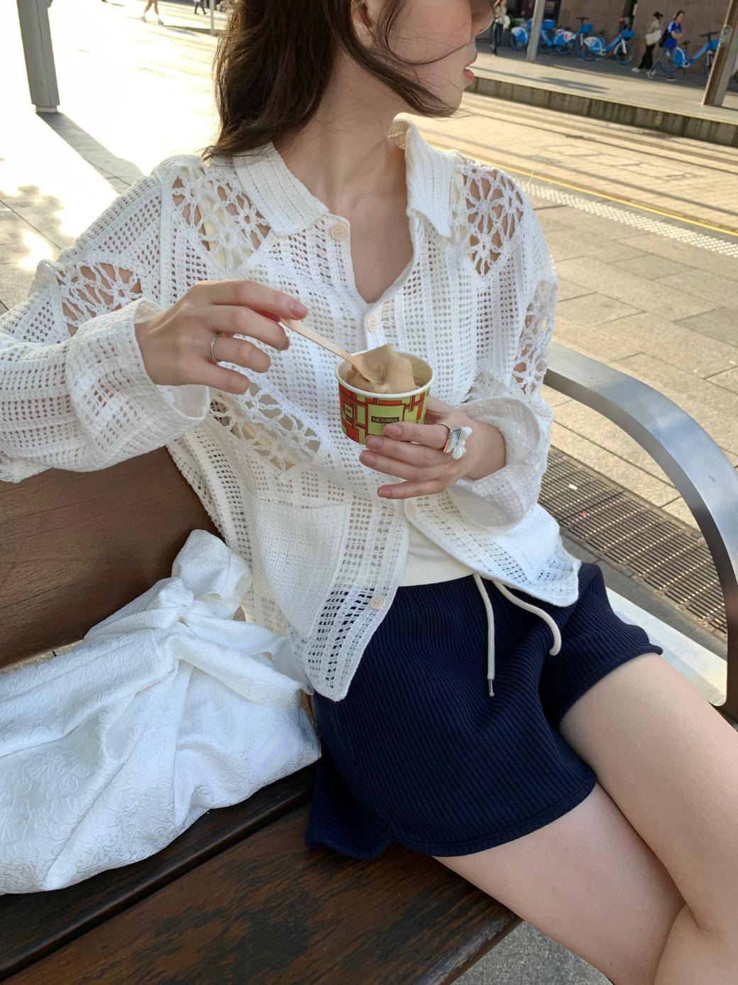 DO. Crochet Collar Cardigan