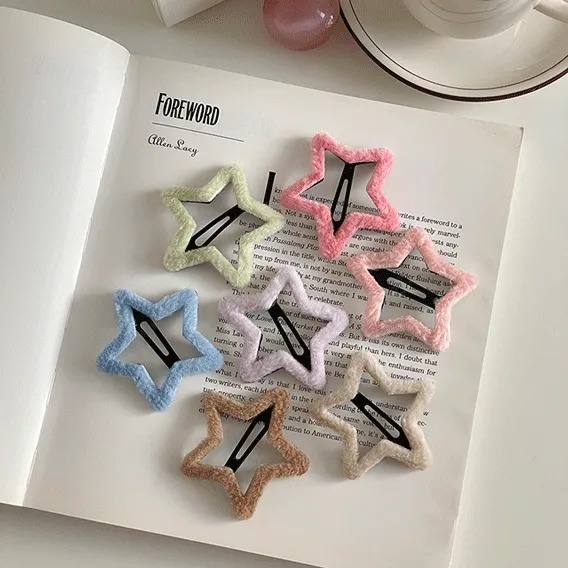 당일출고🎉 *1+1* 모찌 별 키치 하이틴 옆머리 겨울 포인트 미니 컬러 털 헤어핀 똑딱핀 (7color)