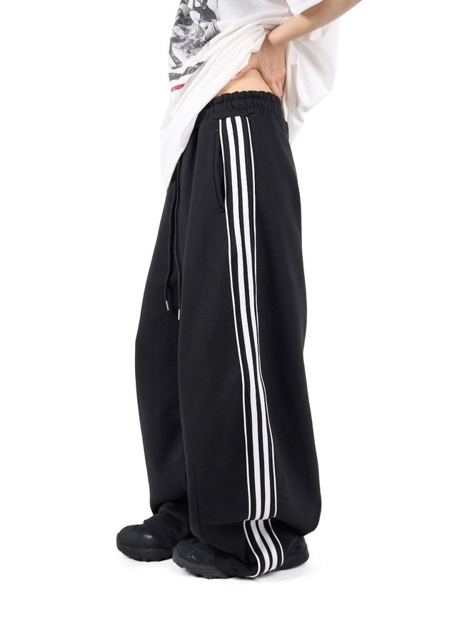 아캄 Knee Pin-tuck Studded Cotton Pants (Khaki) - 위시버킷