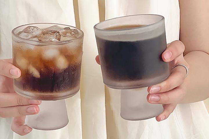 [해외] 매트 유리 고블렛잔 글라스 아이스 무광 커피잔 230ml