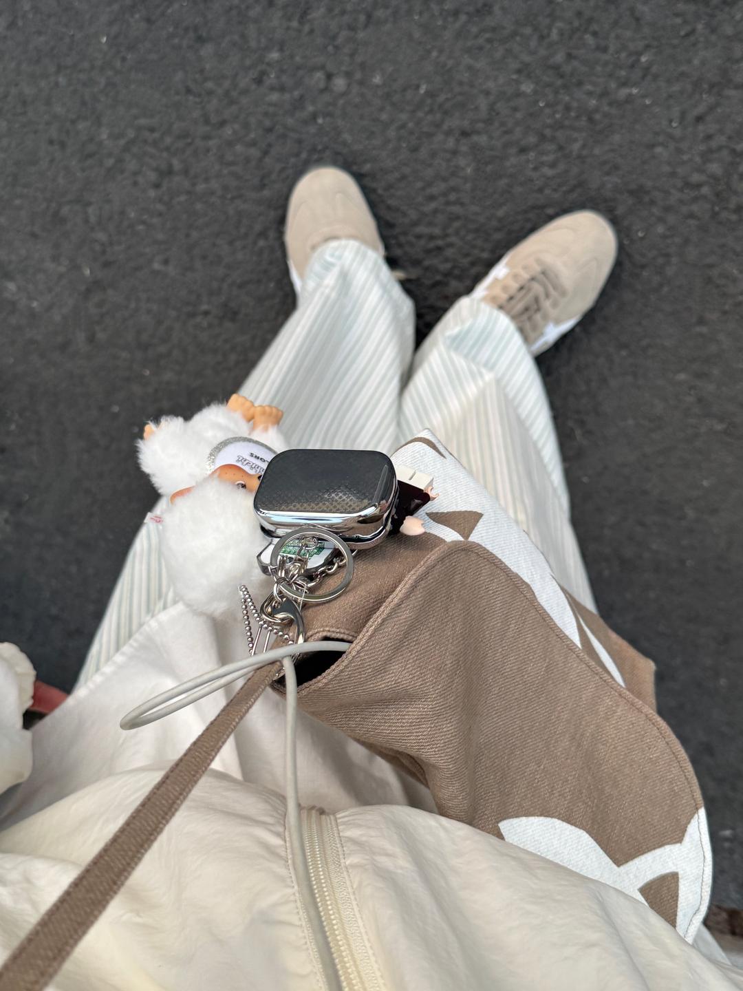 [8/18 예약배송] [prts made] 난초 크로스백 2colors