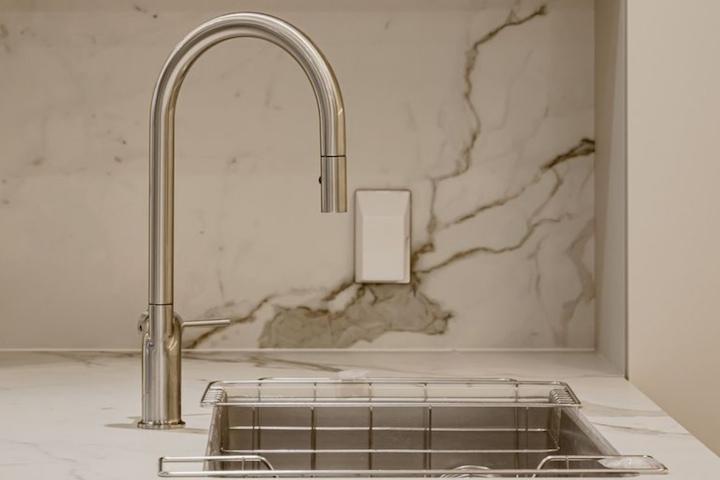 필로토 슈티에싱크8026 원홀 주방 수전 (색상 4종)