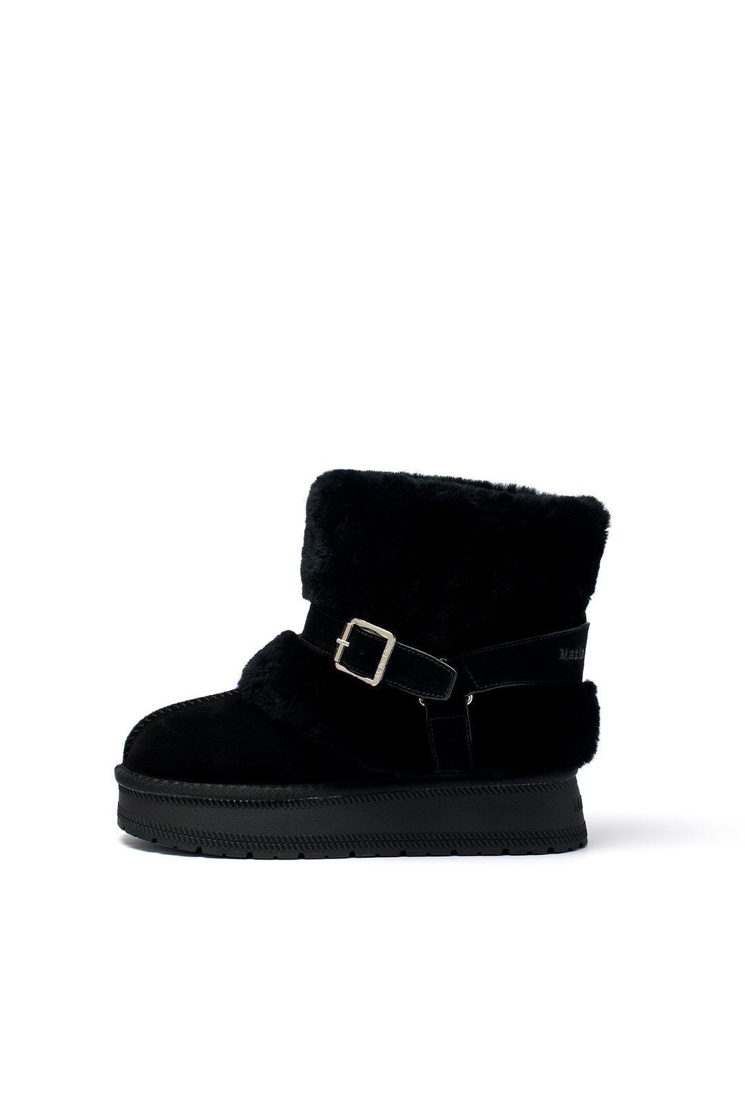 BUCKLE FUR BOOTS IN BLACK