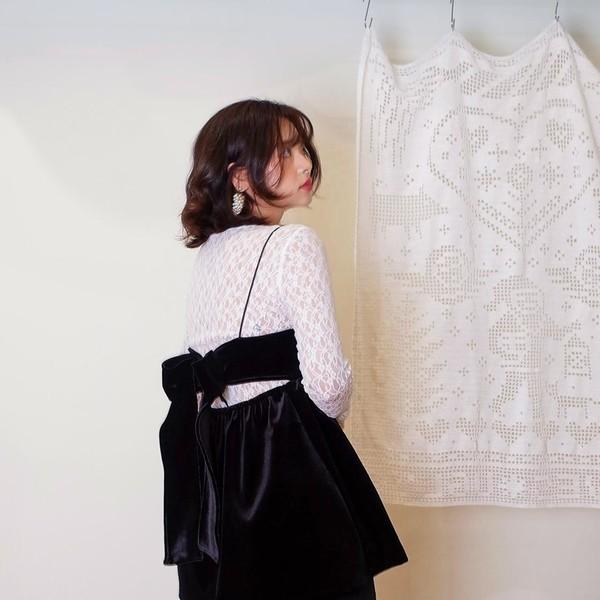 Velvet Back Ribbon Blouse