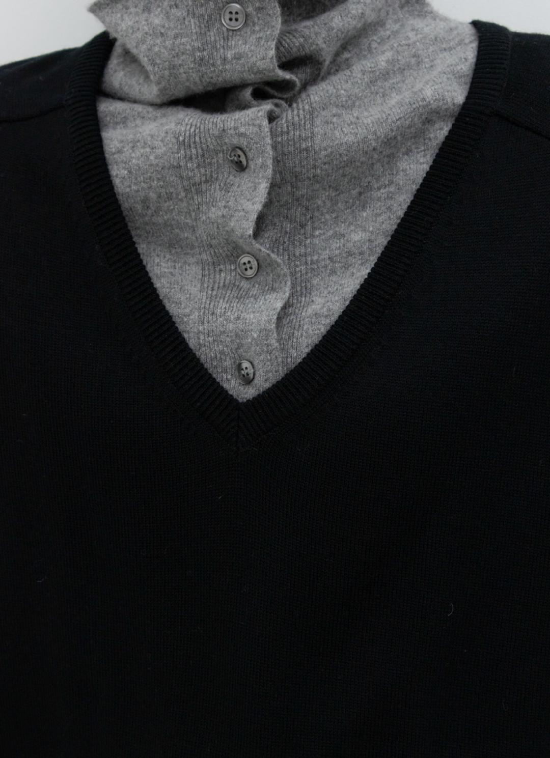 25FW LOOSE V-NECK KNIT / BLACK