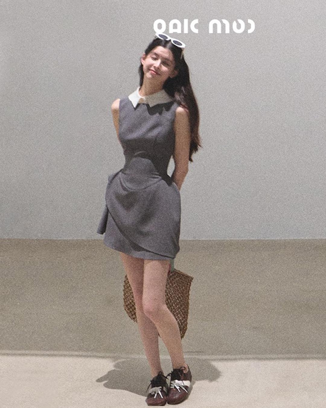 OAKMOO 오크무 Pretty Eyes 긱시크 스타일 탈부착 카라 울 드레스