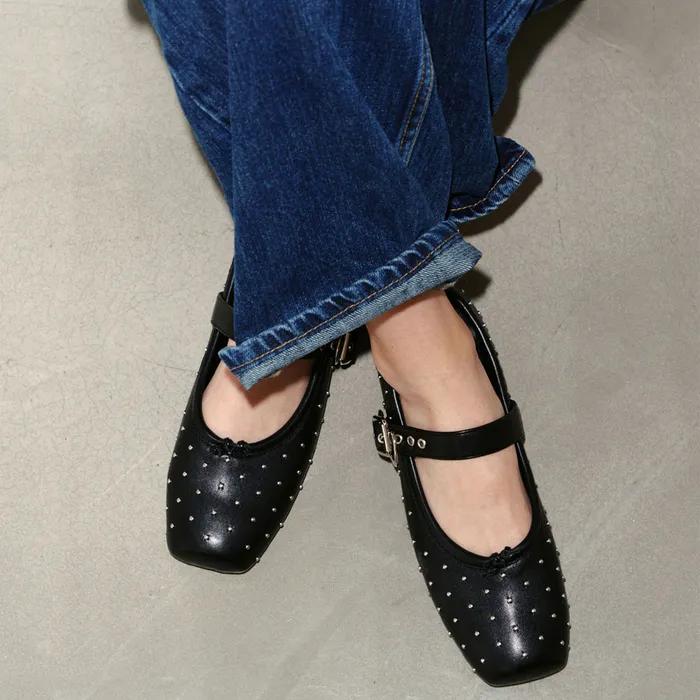 [3차 재입고] Metal Stud Mary Jane / Black