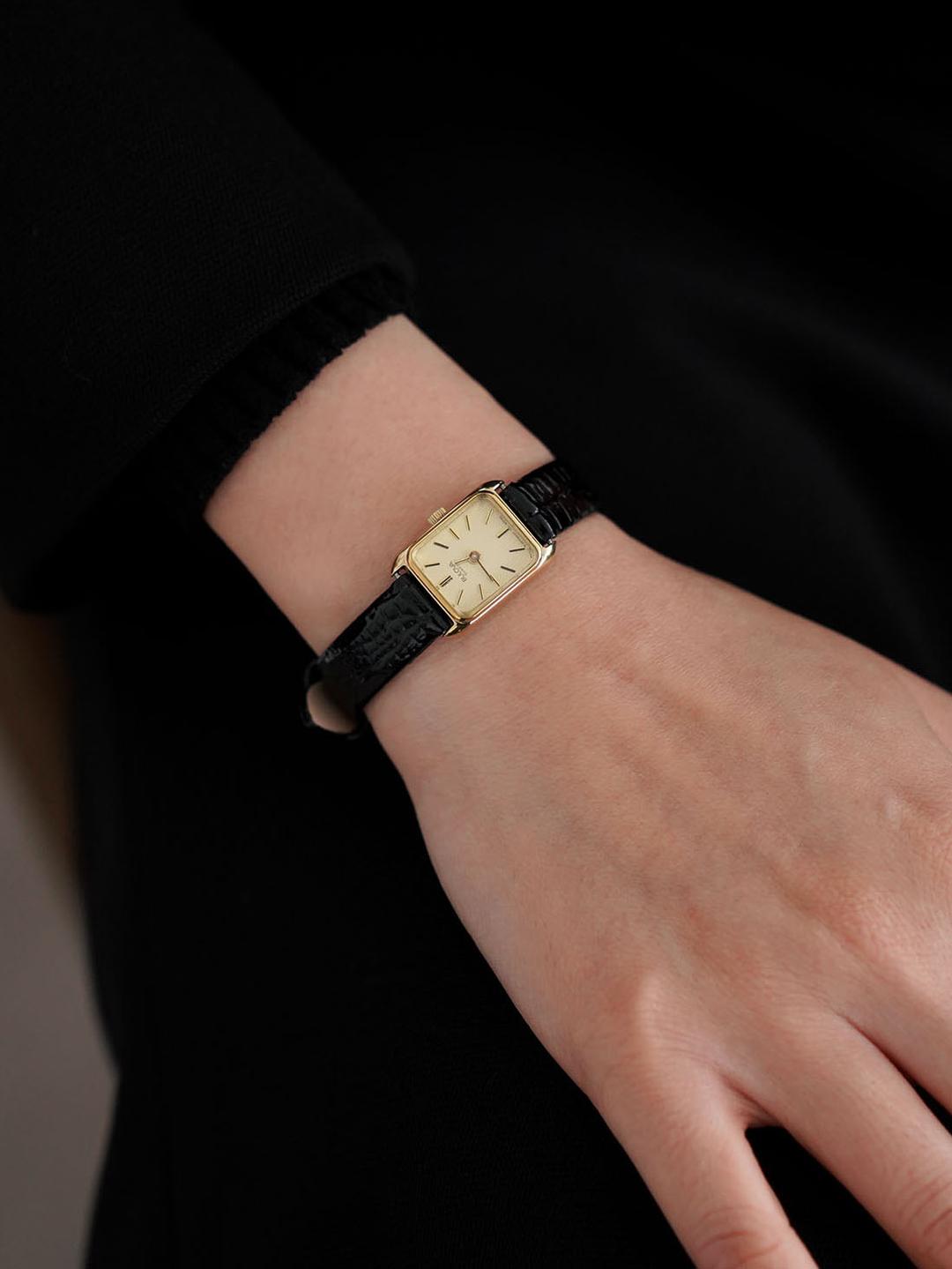 [Bulova] 1987 Maribel Gold Rectangle Quartz Watch