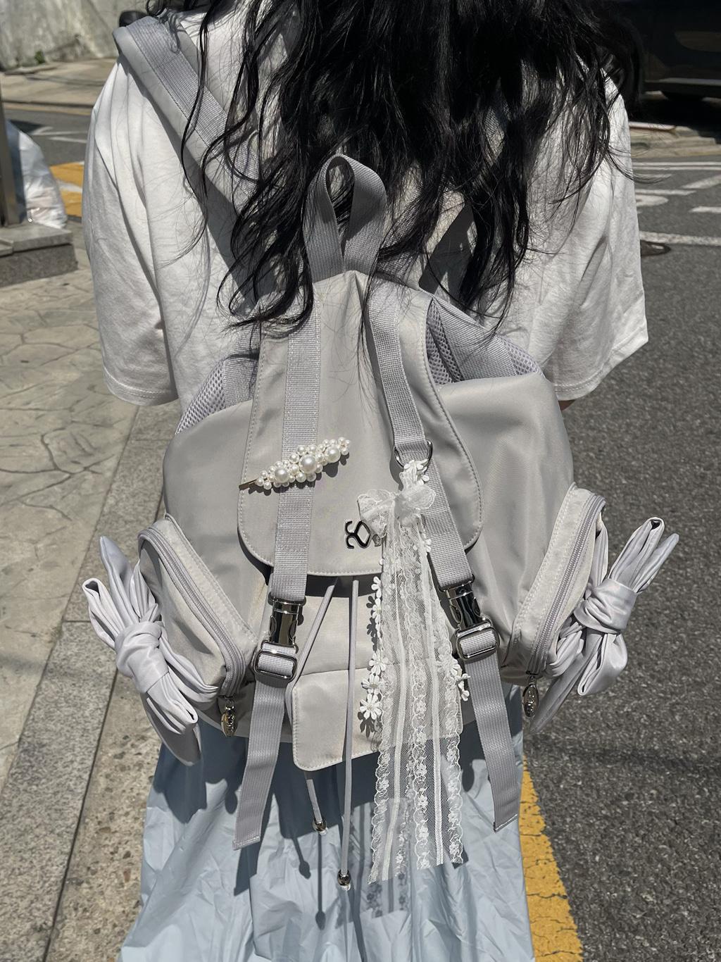 보우 백팩 (나일론 라이트그레이)