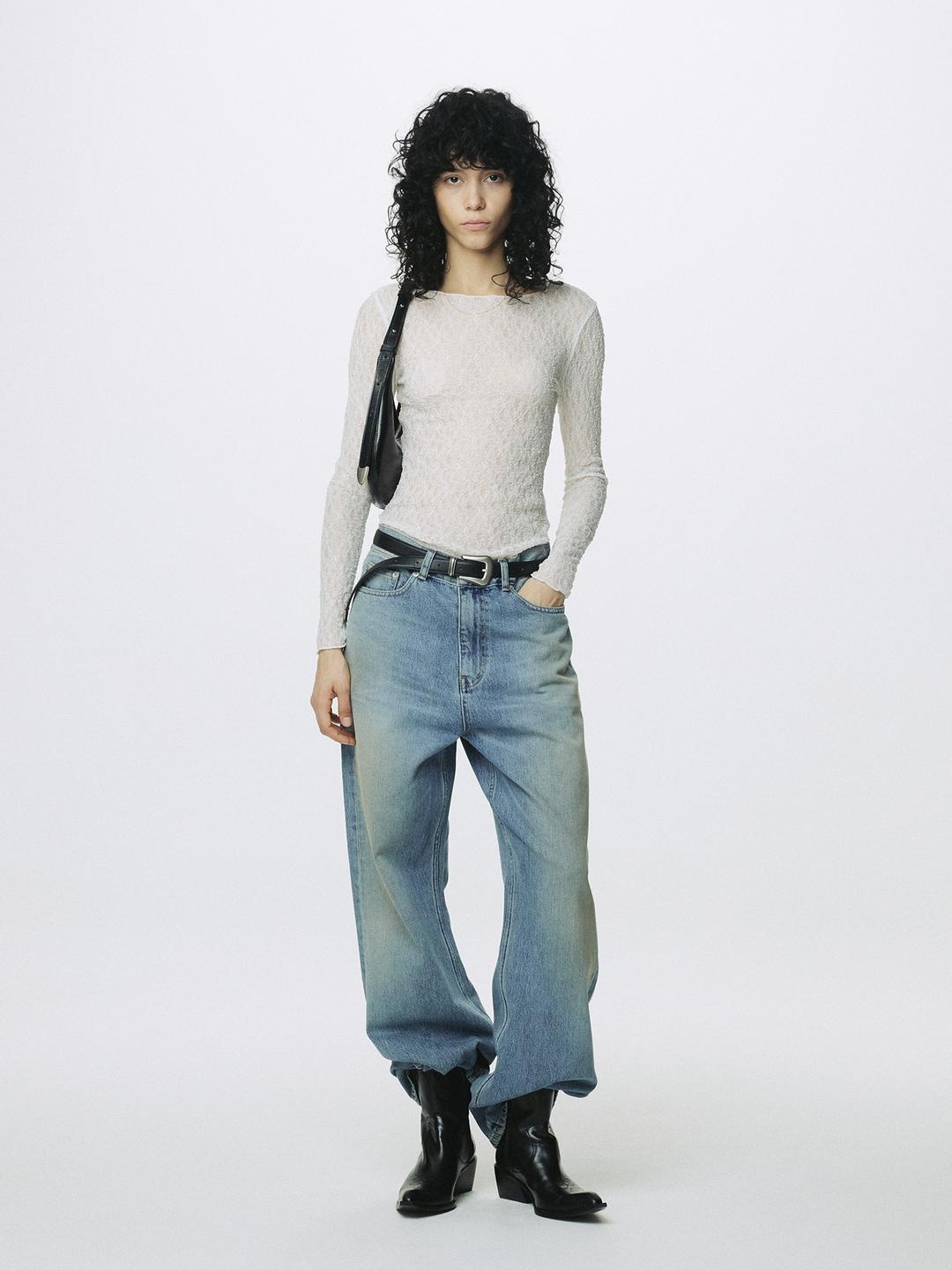 (W) LACE LONG SLEEVE TOP_ OFF WHITE