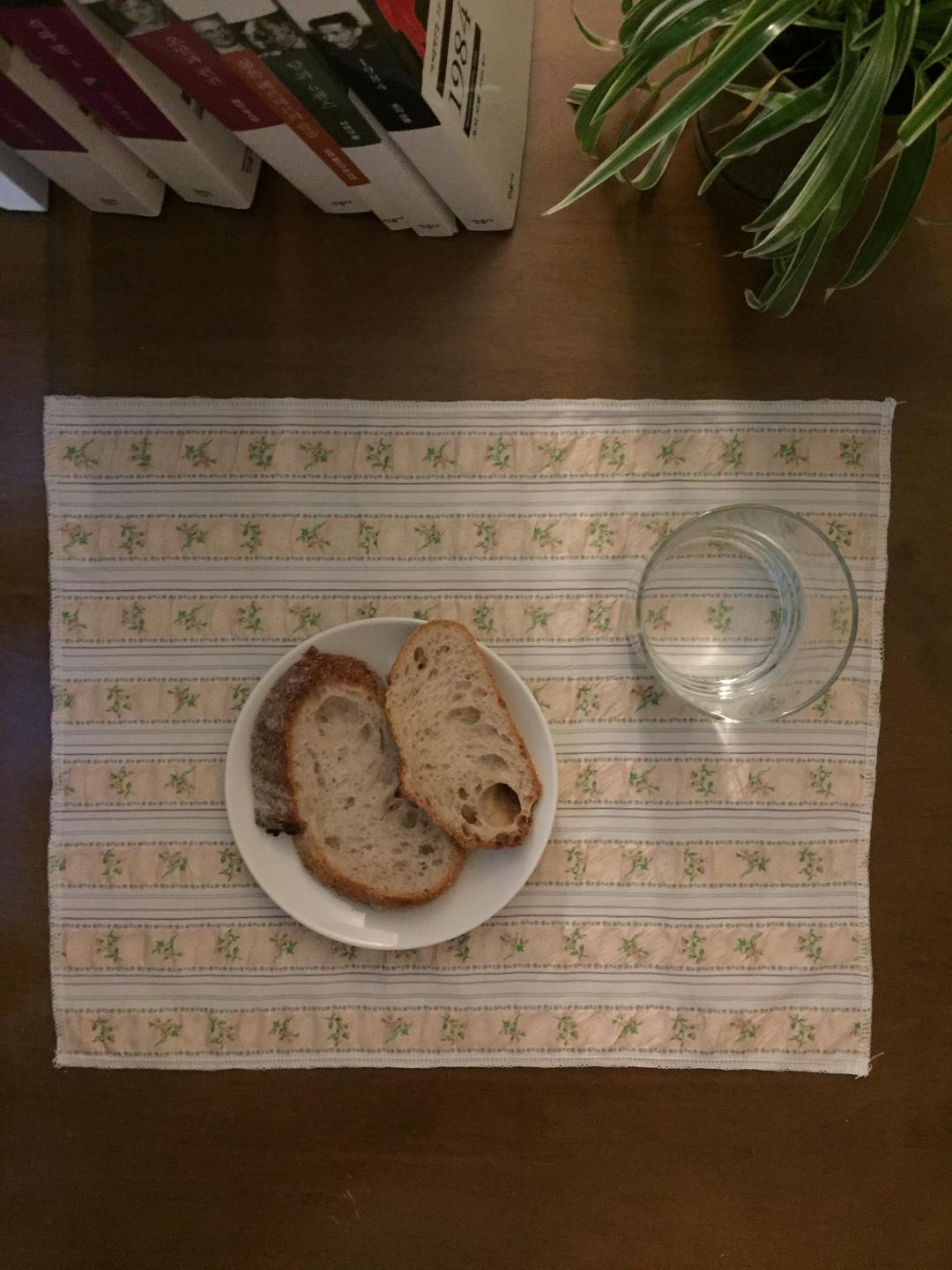 꽃줄기 키친크로스