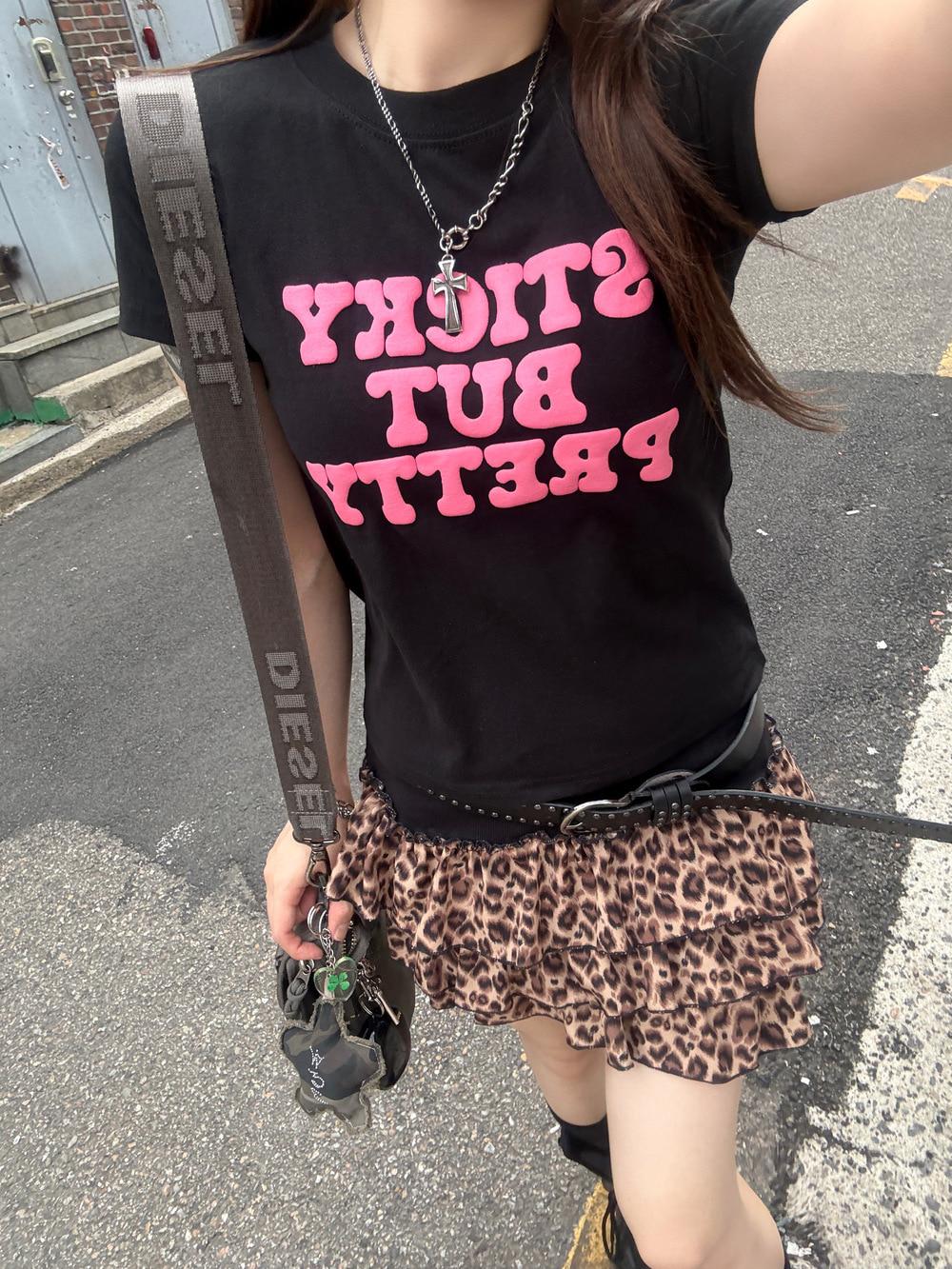 리티 핫핑크 입체 레터링 반팔