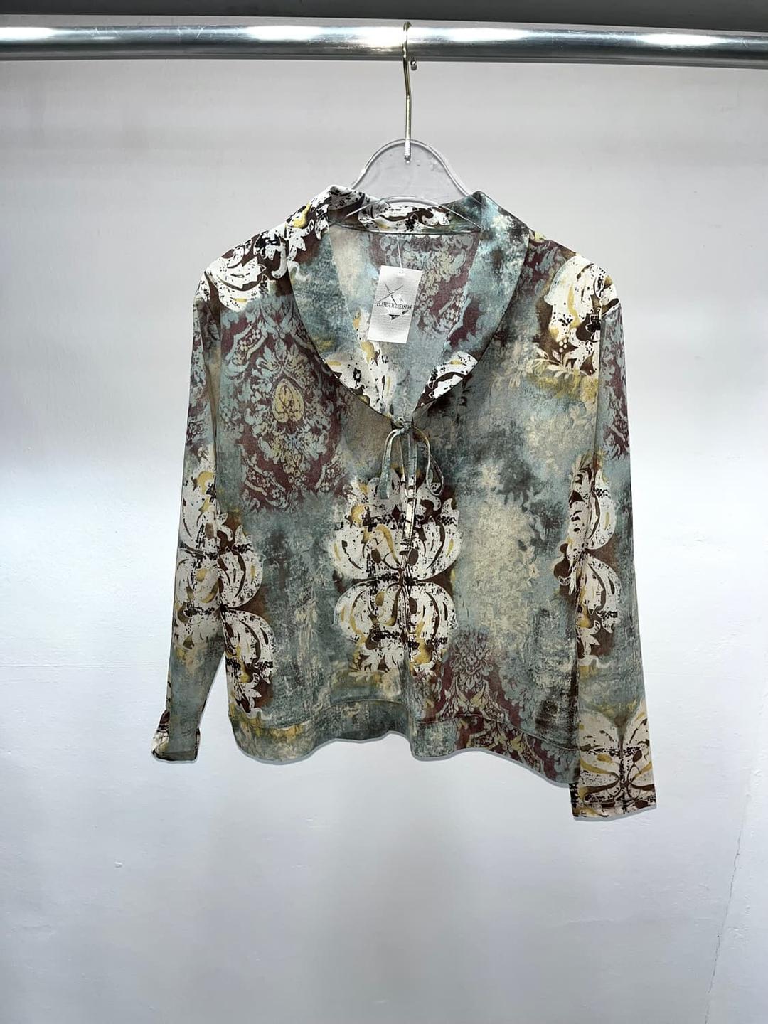 Geometric pattern Blouse | 후루츠패밀리
