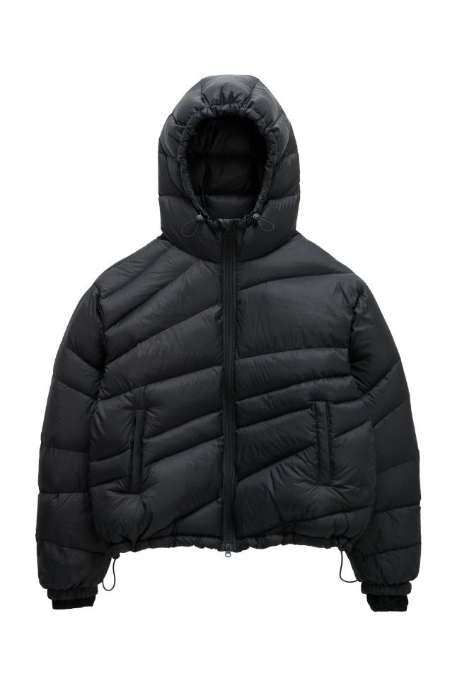 [12월 10일 예약 발송] [KOIN SEOUL X MIMTHE] 다이애그널 라이닝 다운 점퍼_블랙