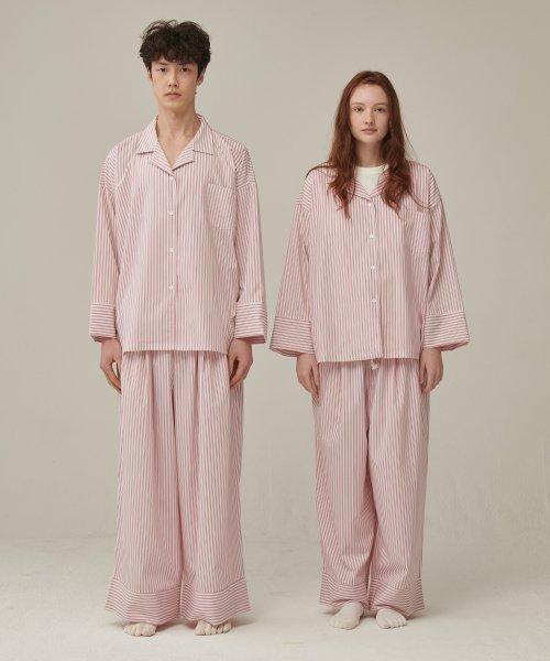 오끼뜨(OGGITT)  (uni)도미토리 펜슬 스트라이프 파자마 레드 - 사이즈 & 후기 | 무신사