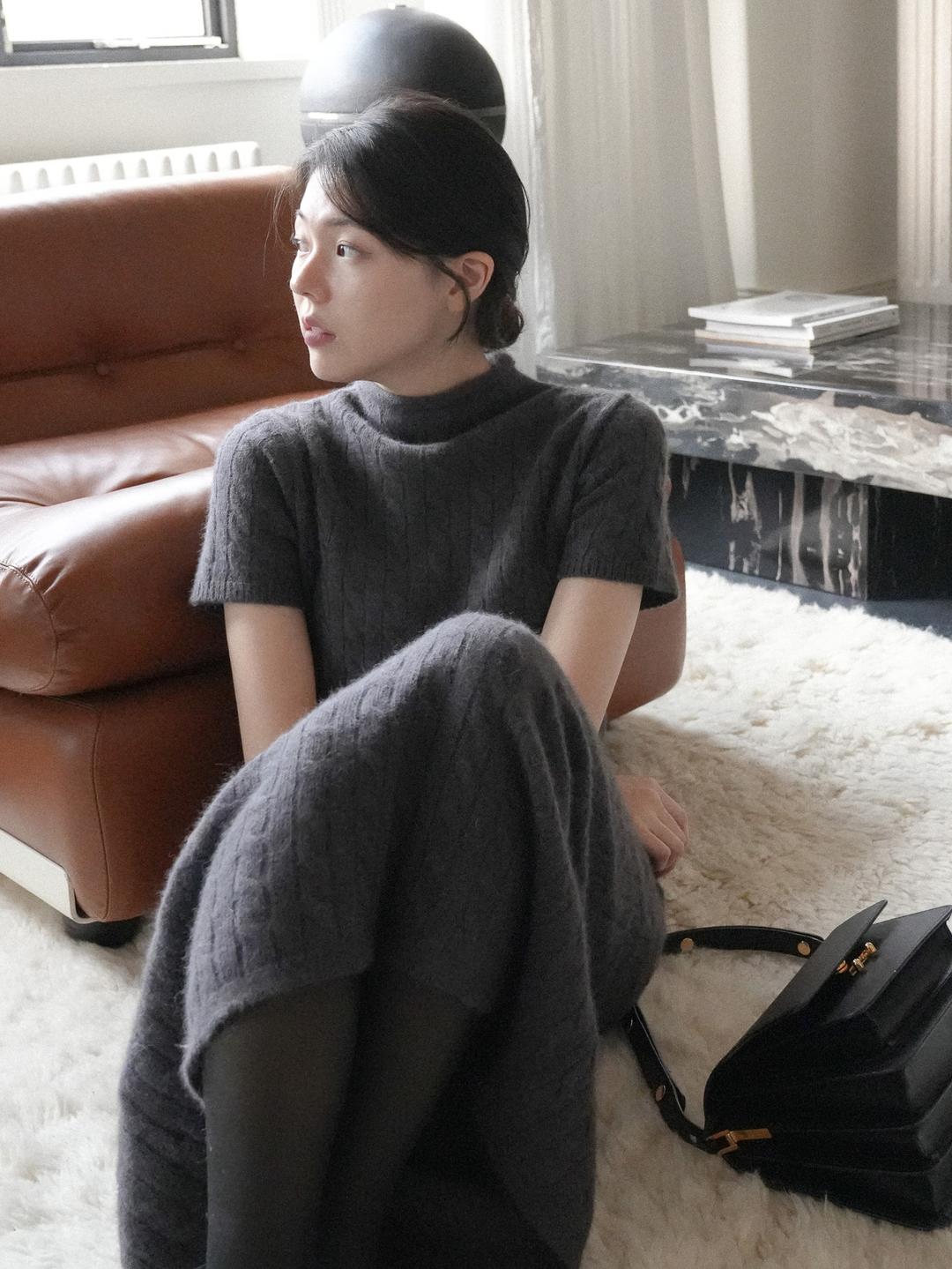 *예약 오더* [NouArté] 포유 니트 원피스 (차콜)