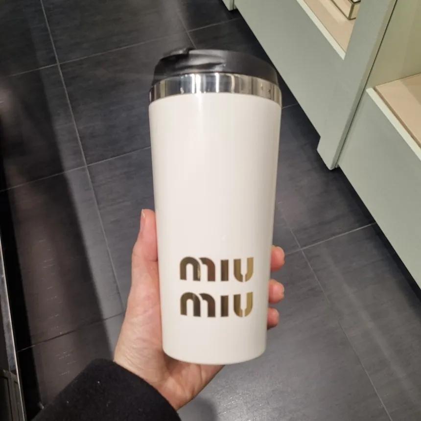 미우미우 로고 스테인리스 텀블러 450ml 5UH016