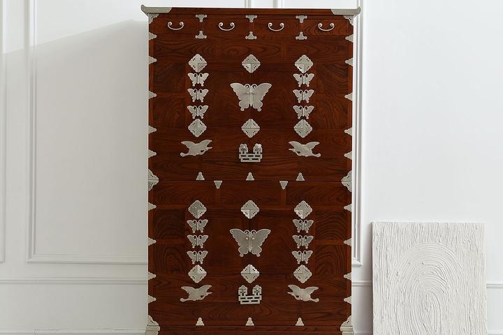 백동 날개 원목 나비장