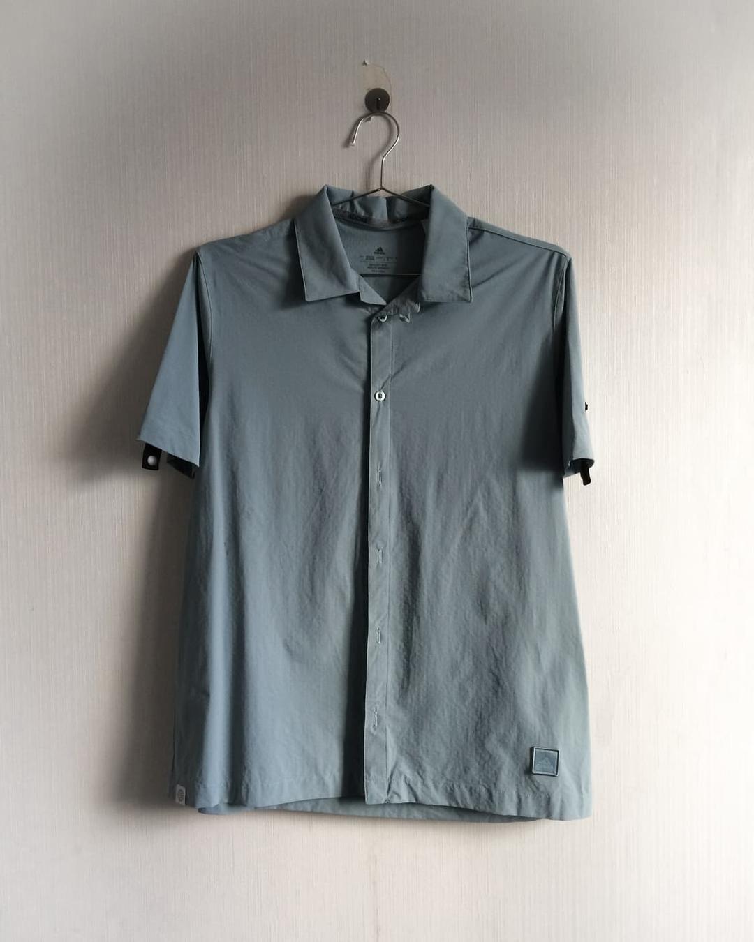 Adidas track shirt | 후루츠패밀리