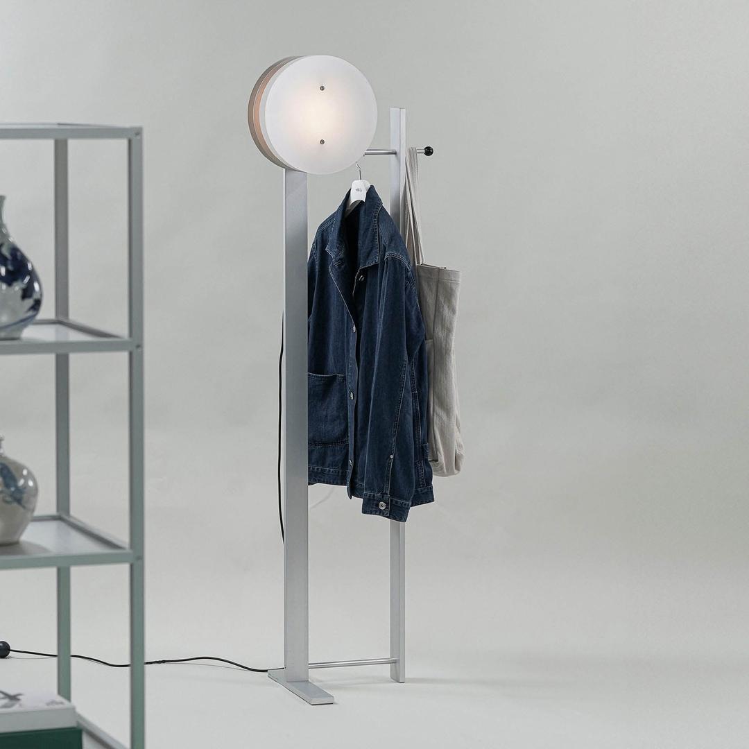 CL12 Plus Floor Lamp