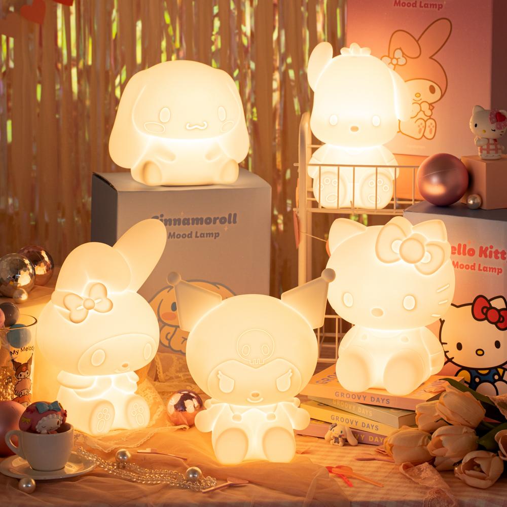 "말랑 말랑" Sanrio 산리오 실리콘 터치 무드등 (5종)
