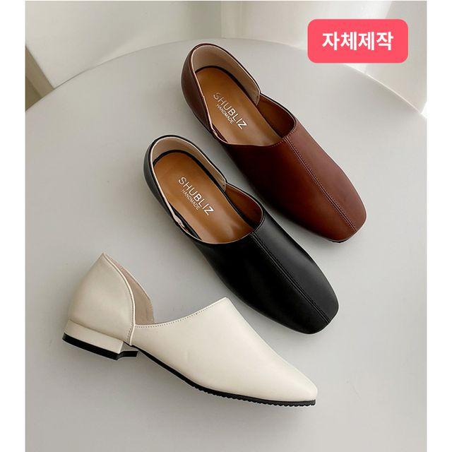 당일발송 발편한 스퀘어토 옆트임 절개 스티치 플랫슈즈 단화 블랑