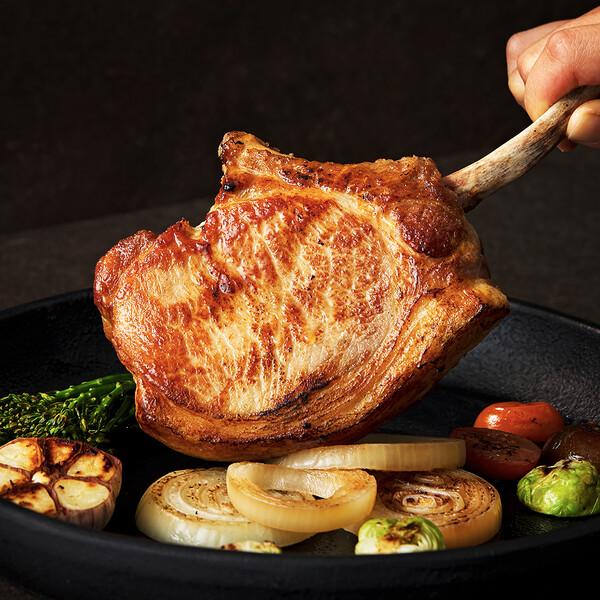 [고른] 한돈 돈마호크 스테이크 270g