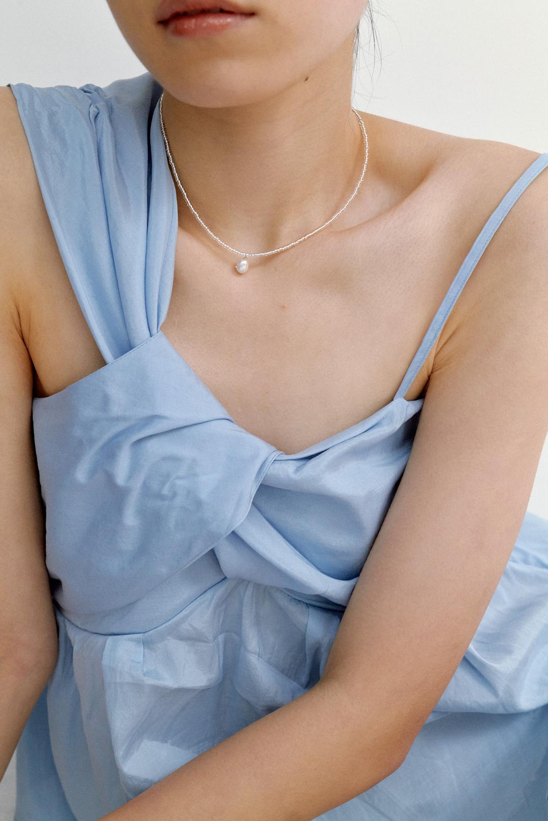 Ashore Pendant Necklace, White