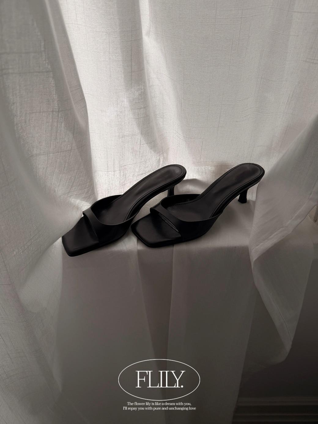 SL. Curve Slim Line Mule