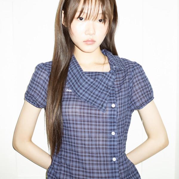 [4차] DRAPE COLLAR BLOUSE (NAVY CHECK)