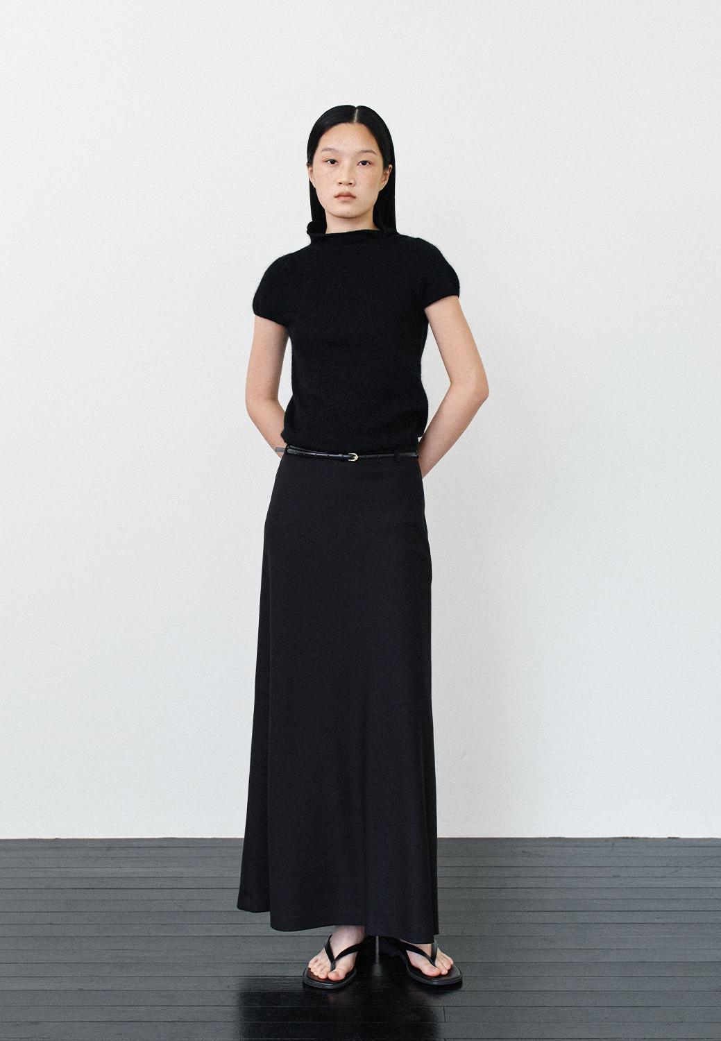 FLARE MAXI SKIRT - BLACK