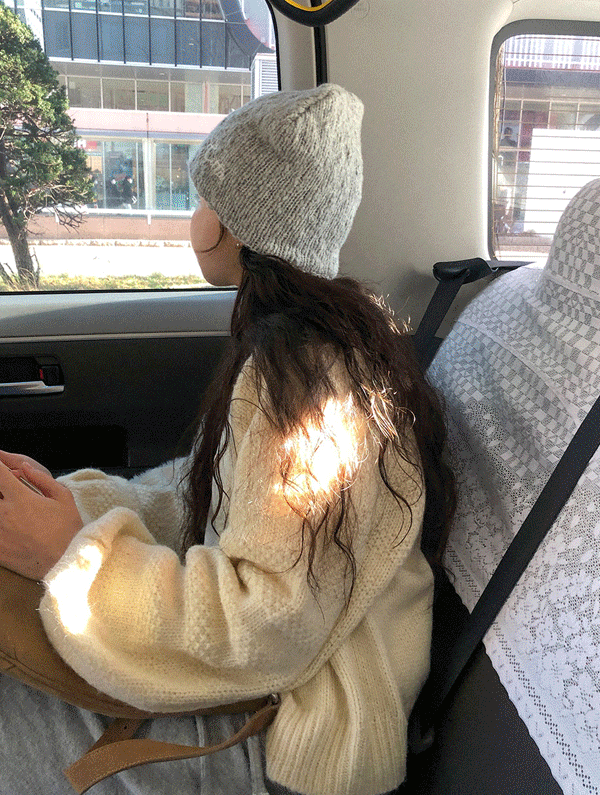 스프링콤마 [하객룩/울] 레스터 퍼프울니트크롭가디건 (1월 9일 순차 발송예정)