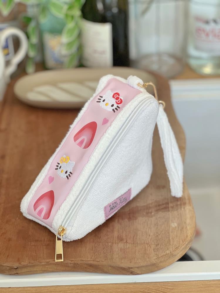 (12월 말~1월초 입고, 극소량 선주문 예약) 리프레더 대란템! 딸기 산도 파우치 (1color) 화장품파우치 다용도파우치