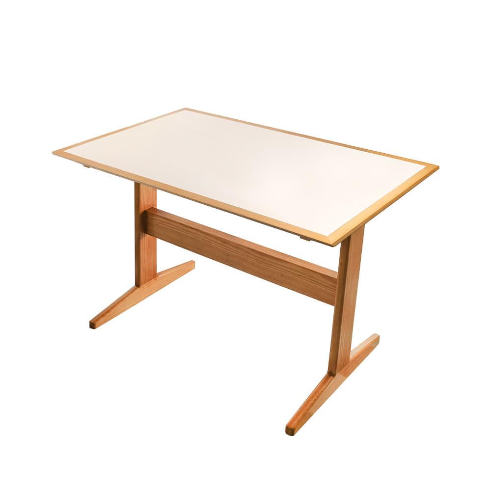Classic Table