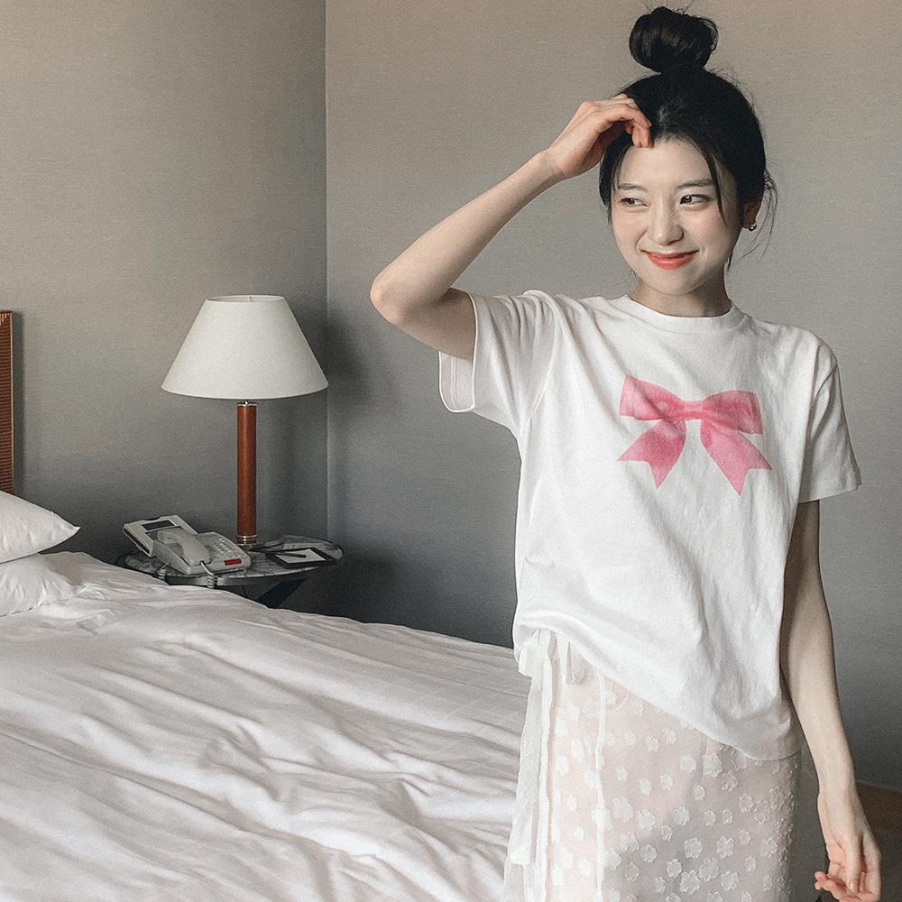 요키 리본 프린팅 티셔츠