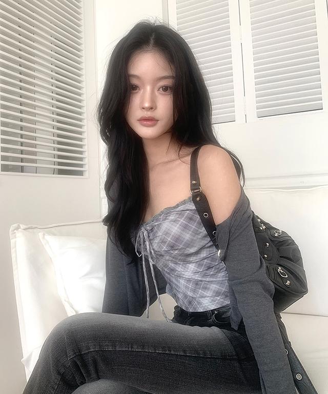 클래식블랑 [나시+가디건set💗] 티블 체크 끈나시 뷔스티에 탑 라운드넥 긴팔 가디건 세트 투피스 봄 여름 / 페스티벌룩 데이트룩 캠퍼스룩 클래식블랑