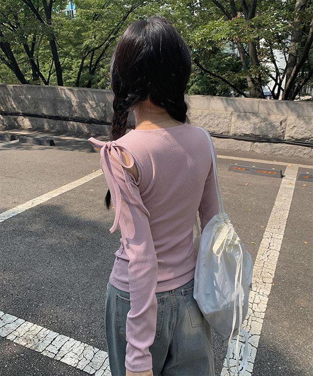 미쿠 오픈 리본 티셔츠 (3color)