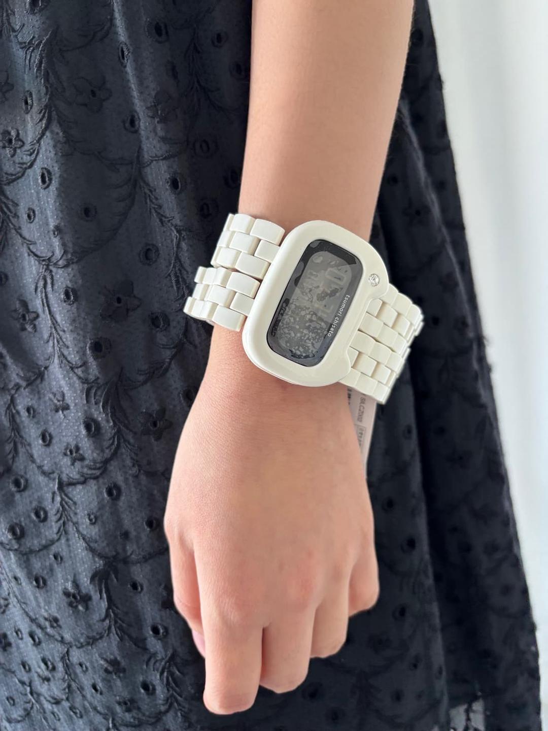 츠모리치사토 white neko 손목시계 | 후루츠패밀리