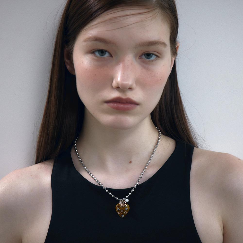 Vennie Luv Necklace / Yellow