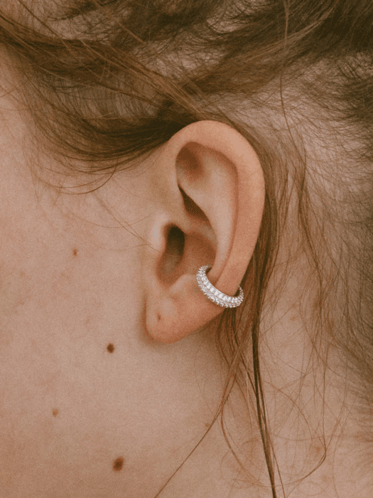 All Crystal Earcuff