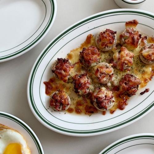 턱스톤 TUXTON 오발플레이트 2 color