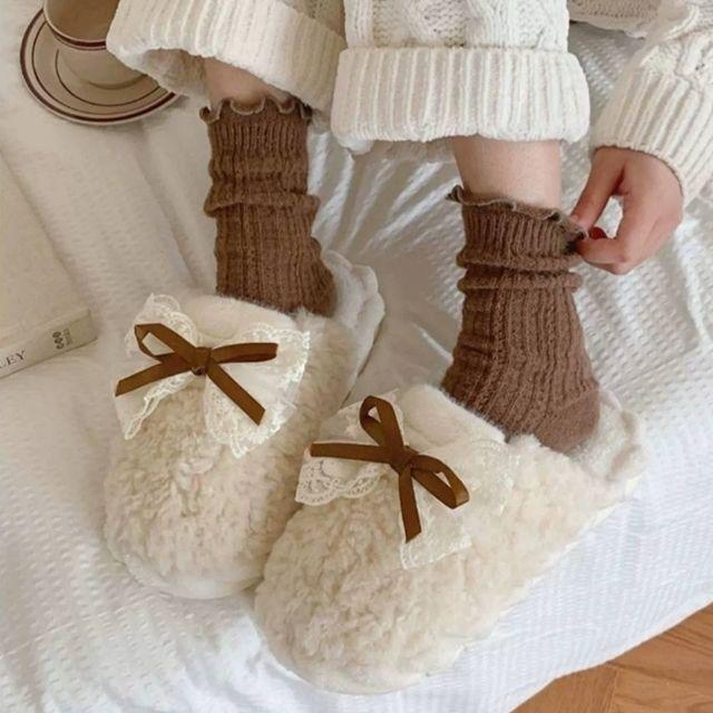 사랑스러운 레이스 쿠션 여성용 남성용 거실 슬리퍼 2size