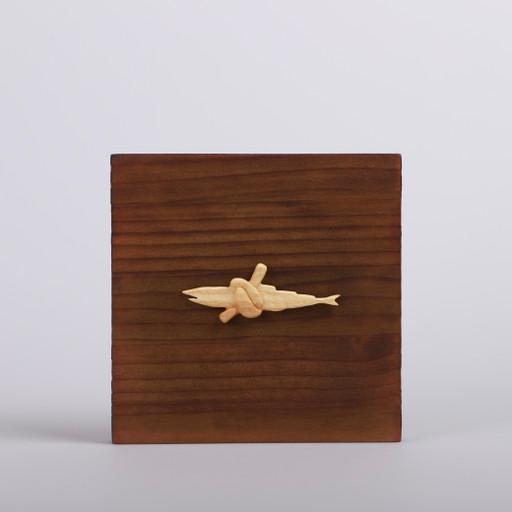 [hue] 우드카빙 액막이 명태 액자