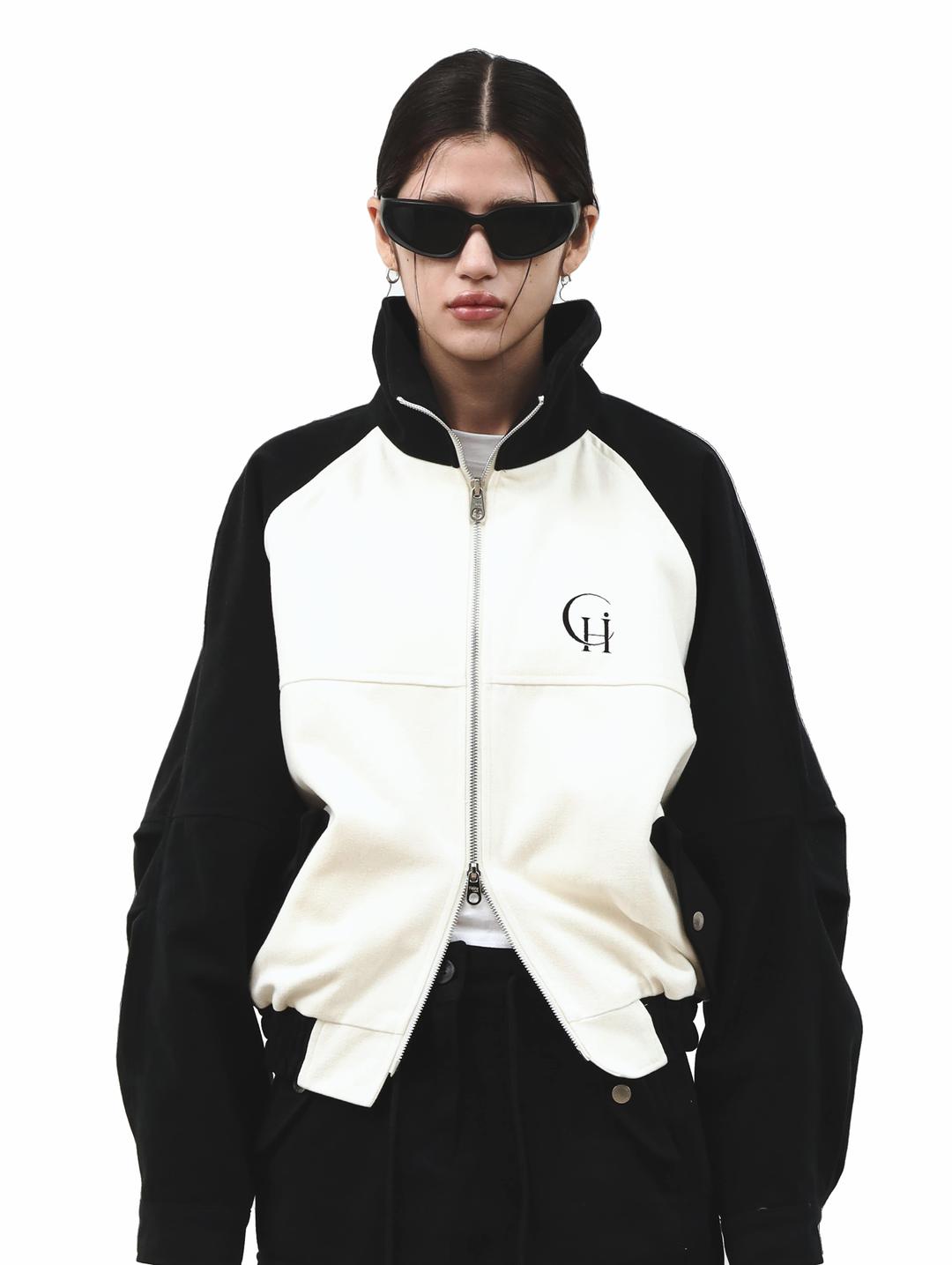 CONTRAST JUMPER .Black