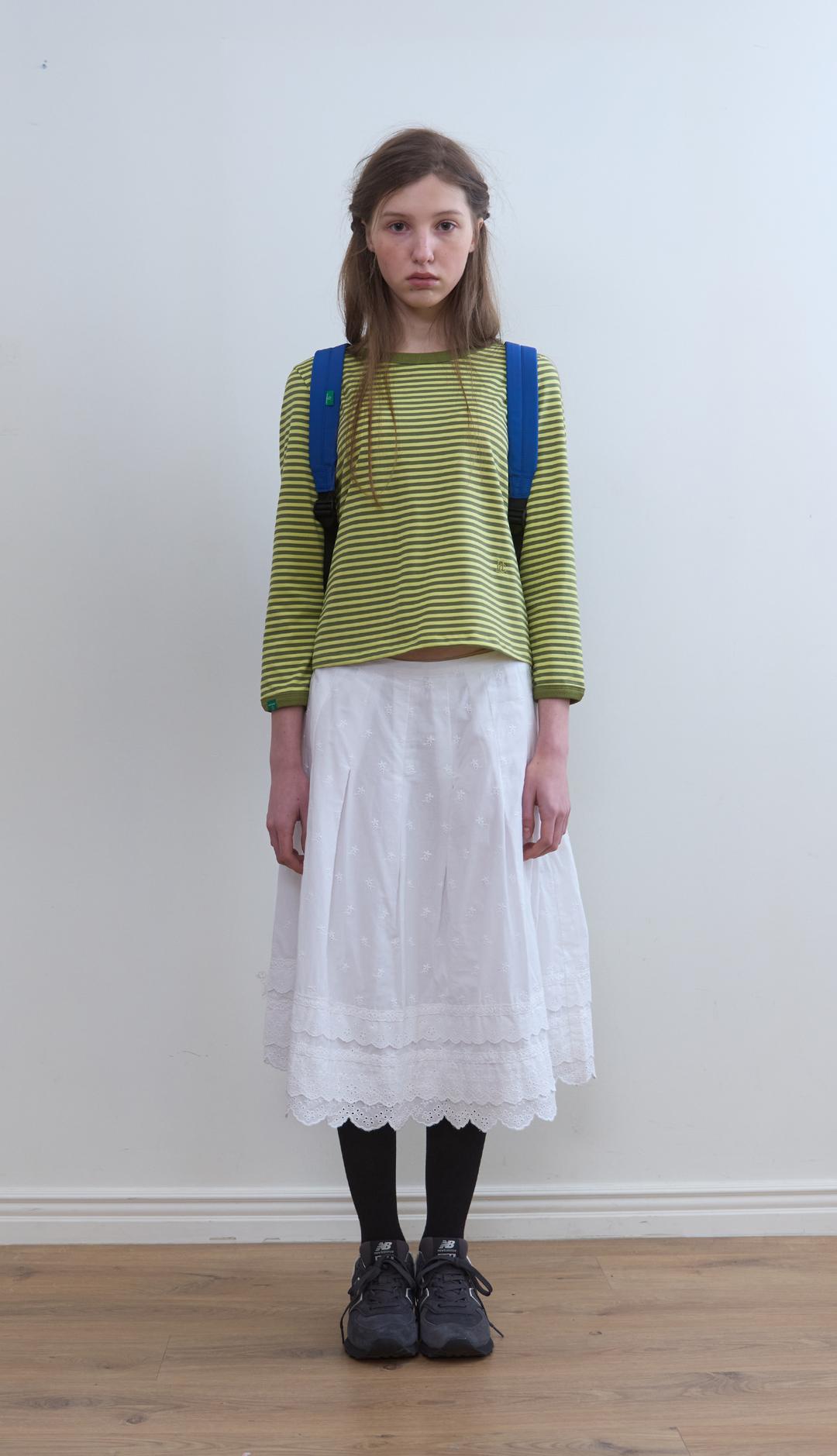 336. Pintuck Lace SK _ White