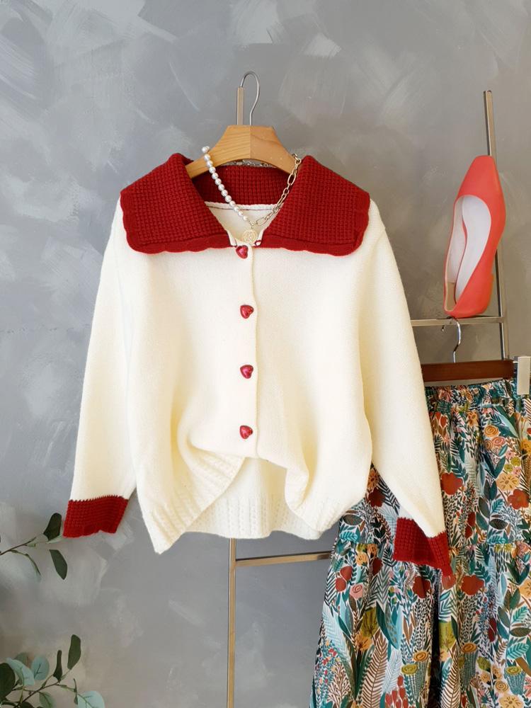 무료배송 하트단추 배색 카라니트가디건