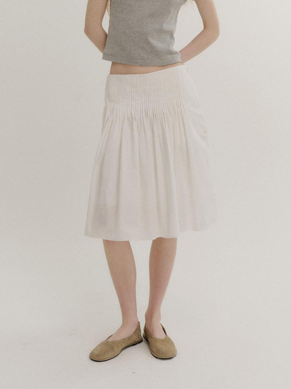 Pinto pleated midi skirt  (White)