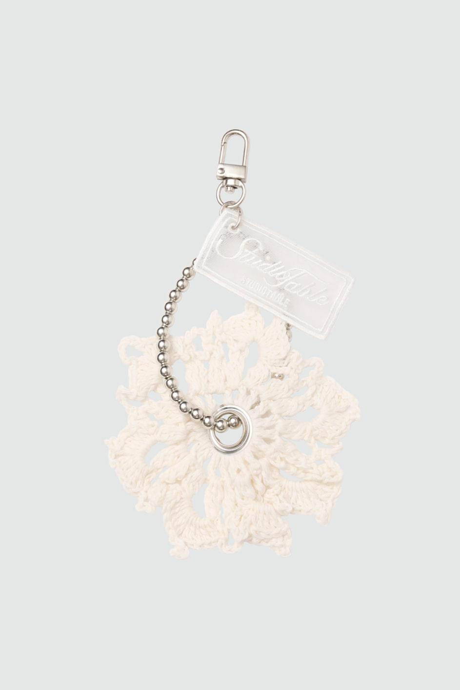 HANDMADE FLOWER KEYRING, IVORY